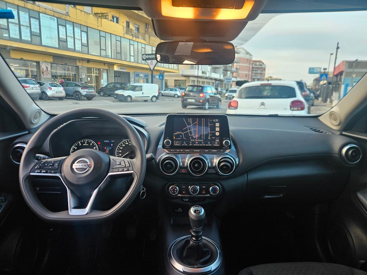 Nissan Juke 1.0 DIG-T 114 CV N-Connecta