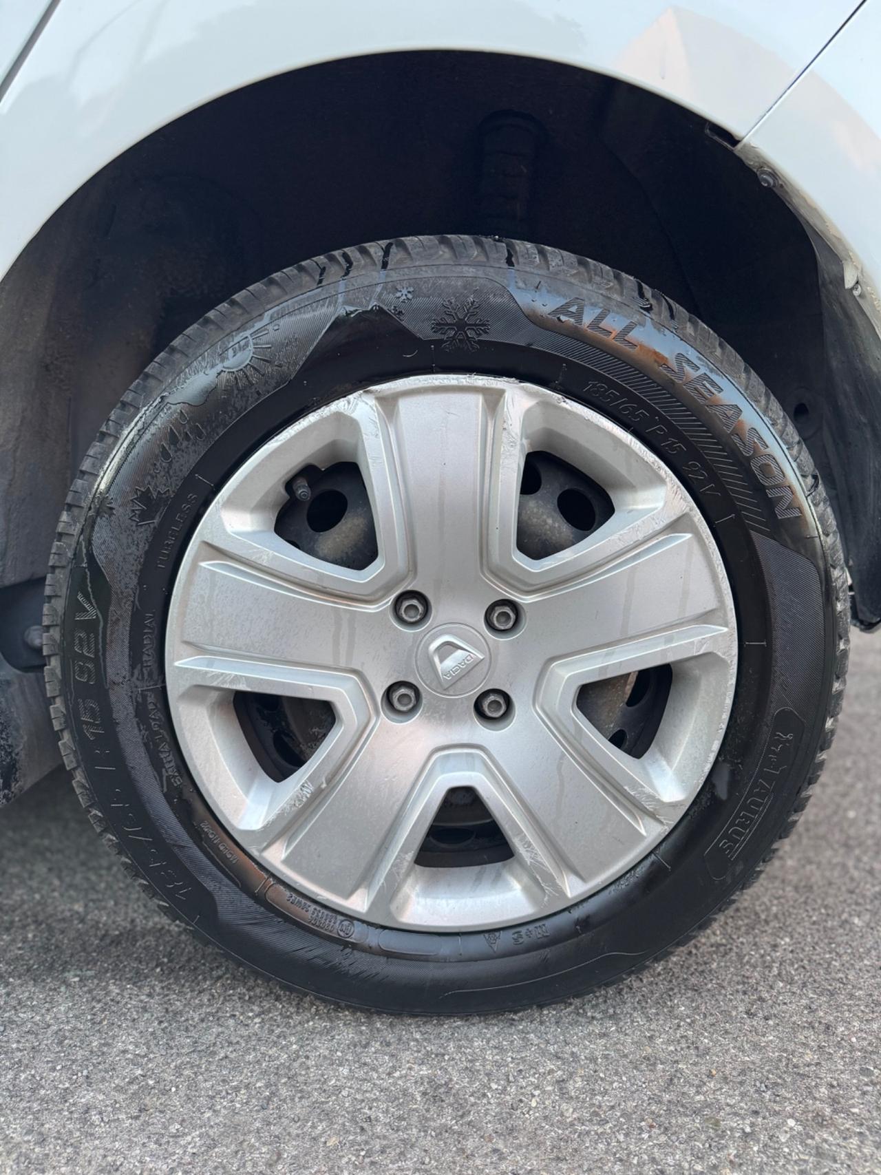 Dacia Sandero 1.0 SCe 12V 75CV Lauréate