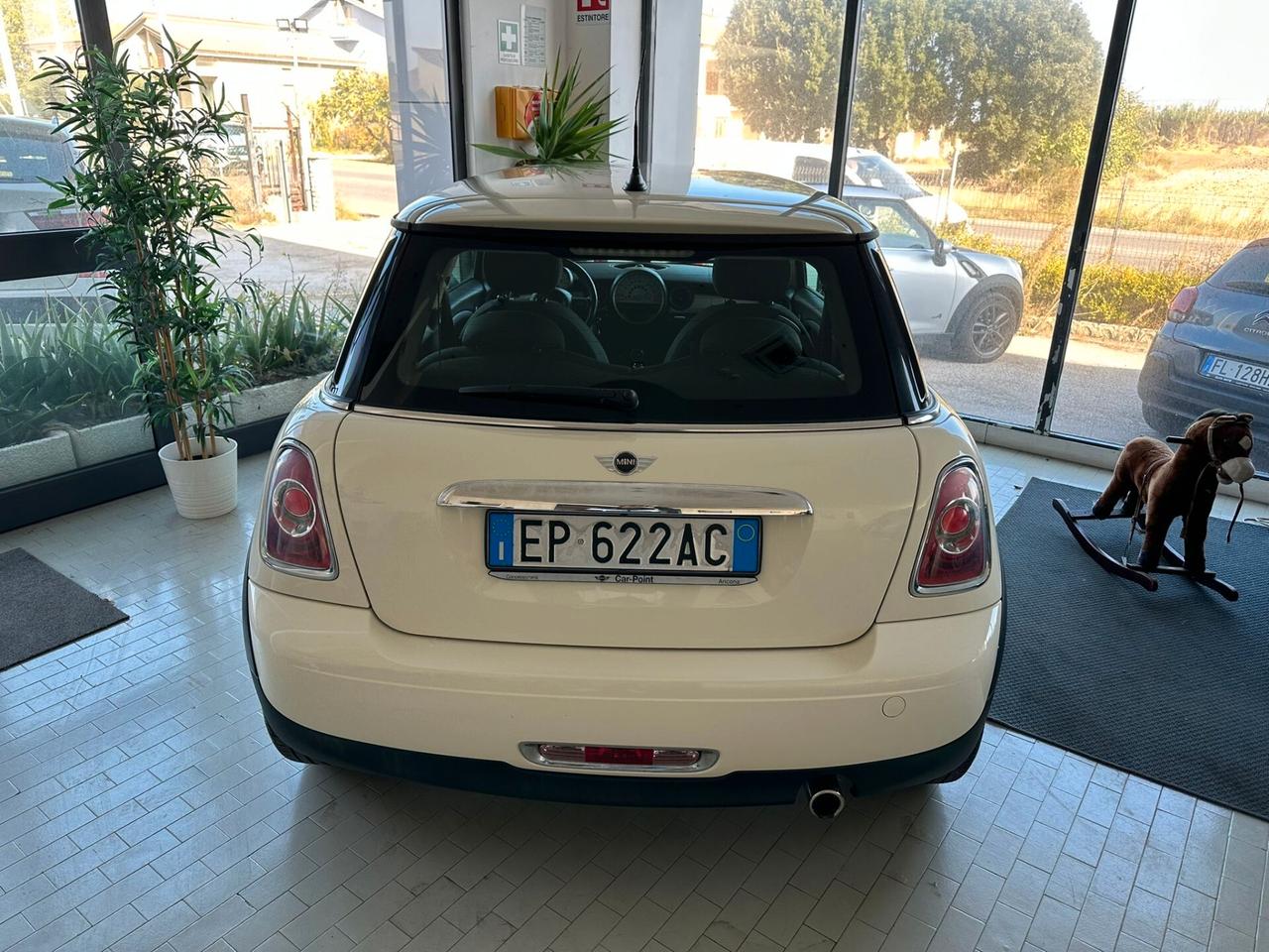 Mini 1.6 16V One (55kW)
