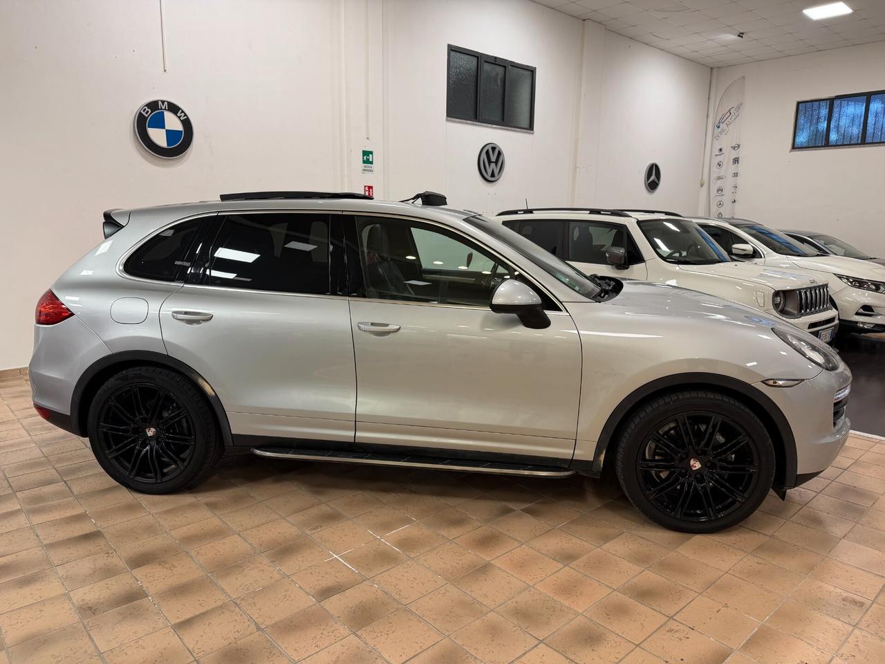 Porsche Cayenne 3.0 245 Cv Diesel FULL OPTIONAL
