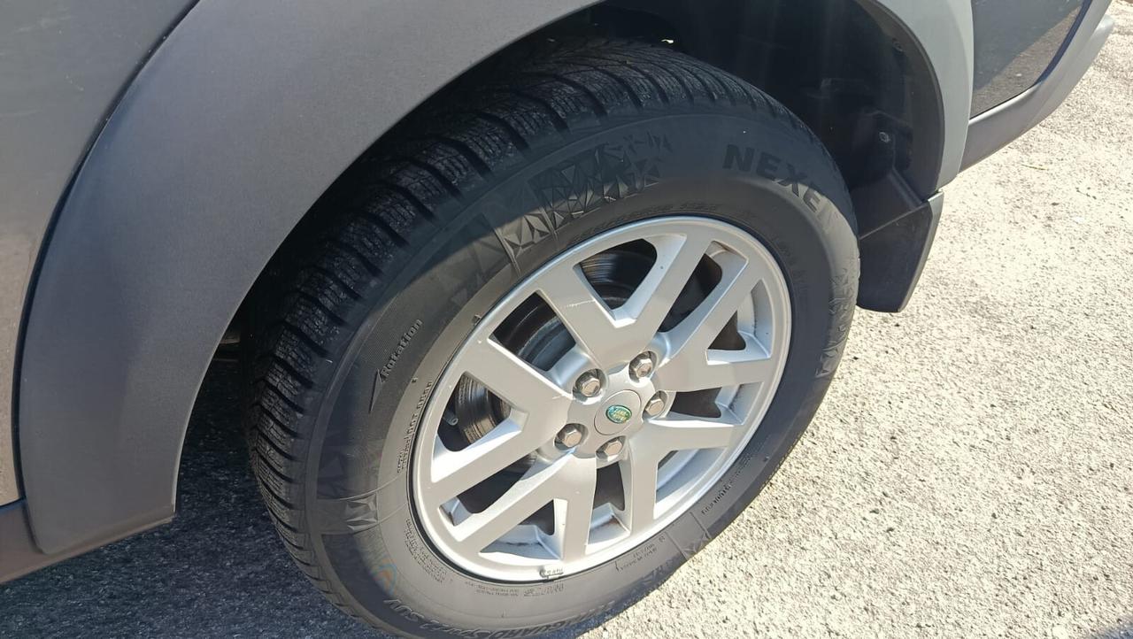 Land Rover Discovery Discovery 2.7 tdV6 XS auto 7 posti