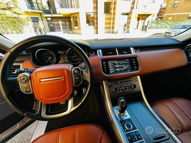 LAND ROVER Range Rover Sport 3.0 TDV6 HSE