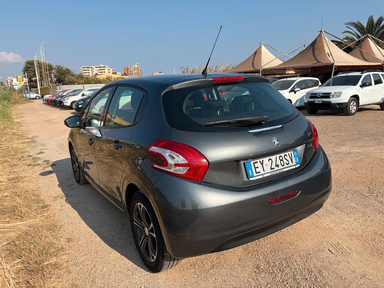 PEUGEOT 208 ALLURE 1.2 82CV 101.000 KM ANNO 2015 NEOPATENTATI