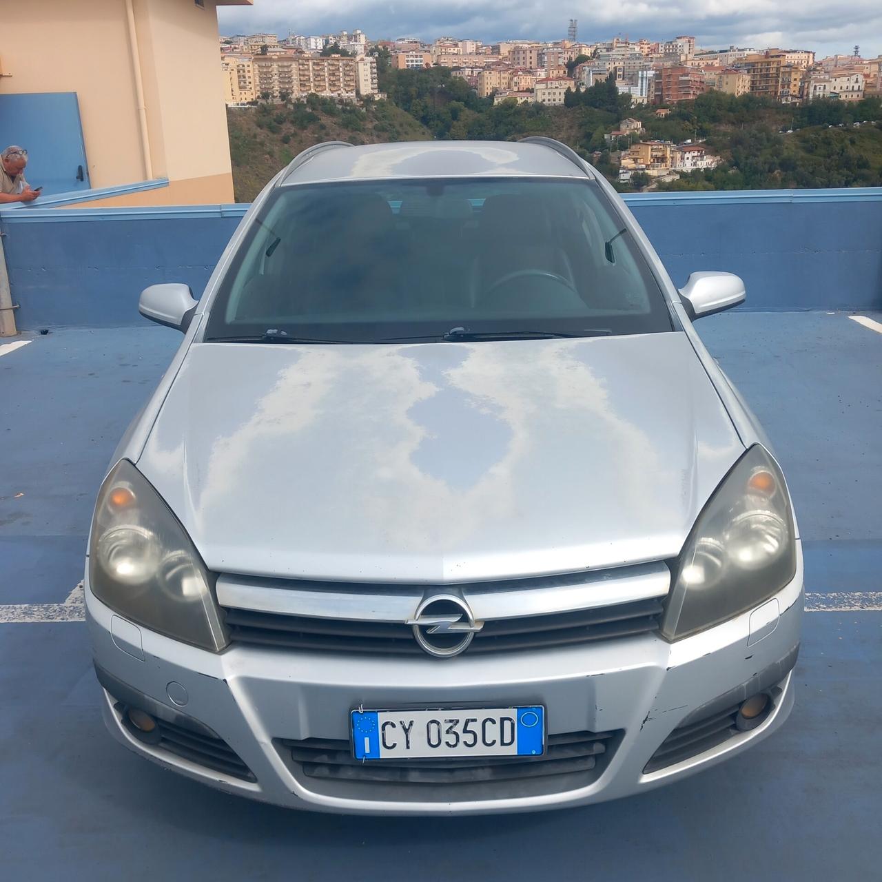 Opel Astra 1.9 CDTI 120CV