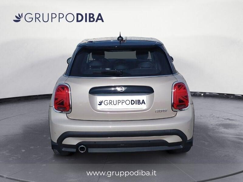 MINI Mini 5 porte Mini F55 2021 5p Mini 5p 1.5 Cooper Camden auto