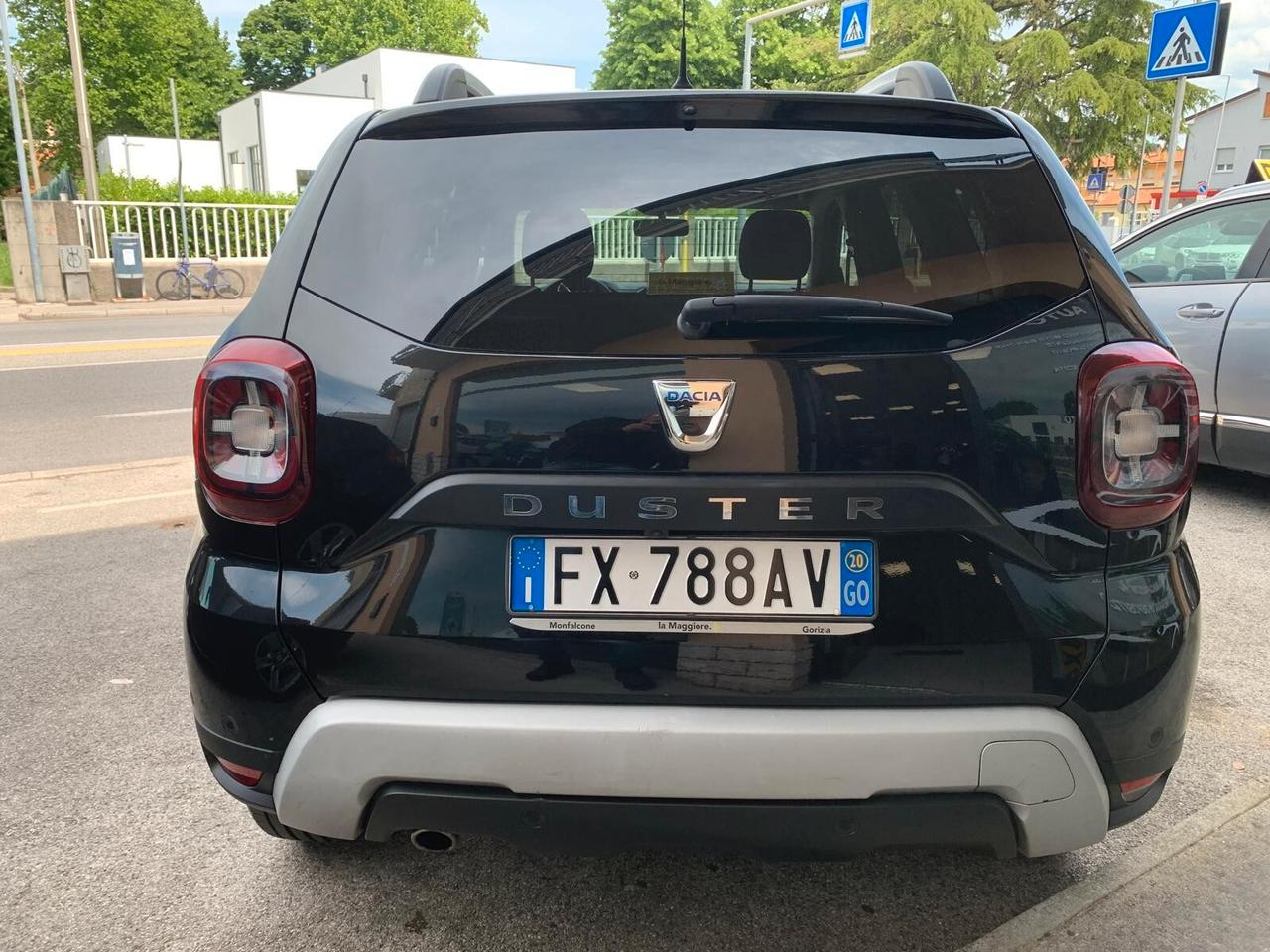 Dacia Duster 1.0 TCe 100 CV 4x2 Prestige Neopat.
