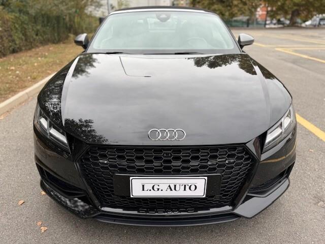 Audi TT Roadster 2.0 TFSI quattro S tronic S line