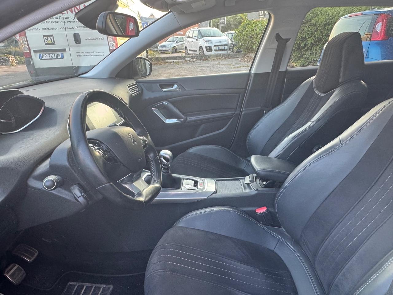 Peugeot 308 BlueHDi 150 S&S Allure