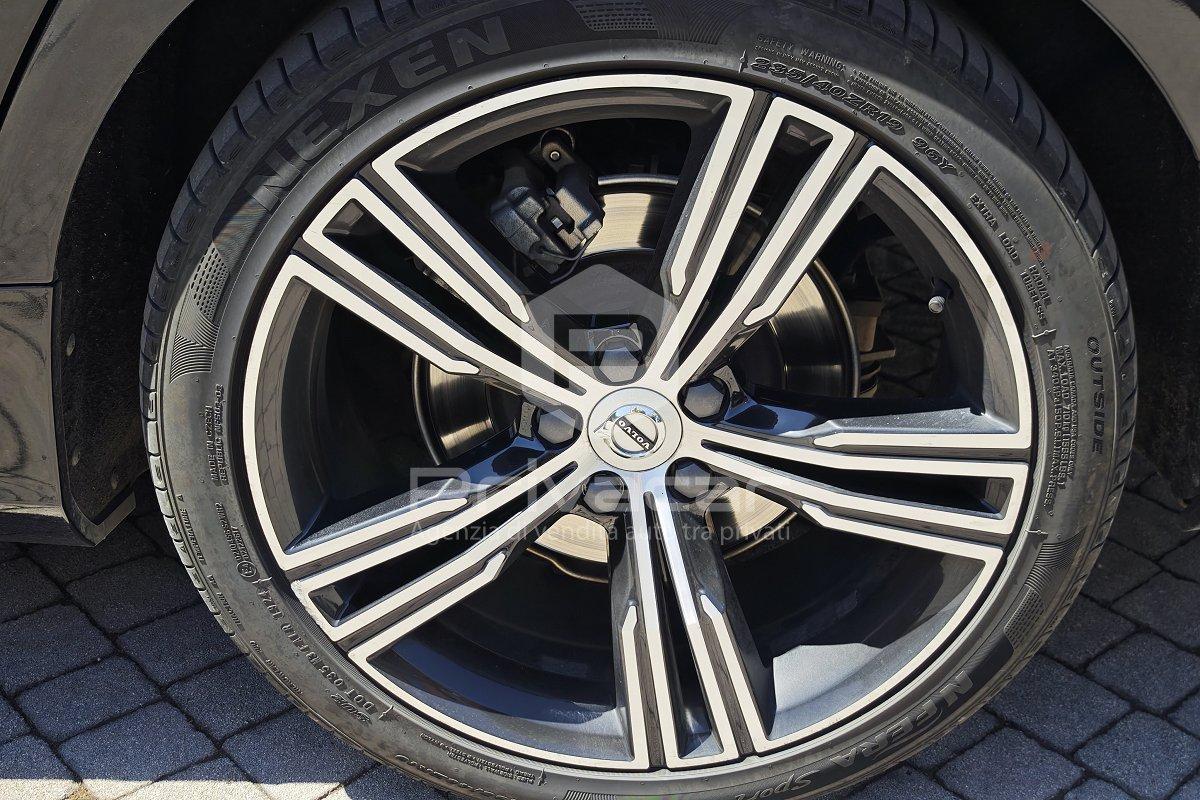 VOLVO V60 B4 (d) Geartronic Inscription