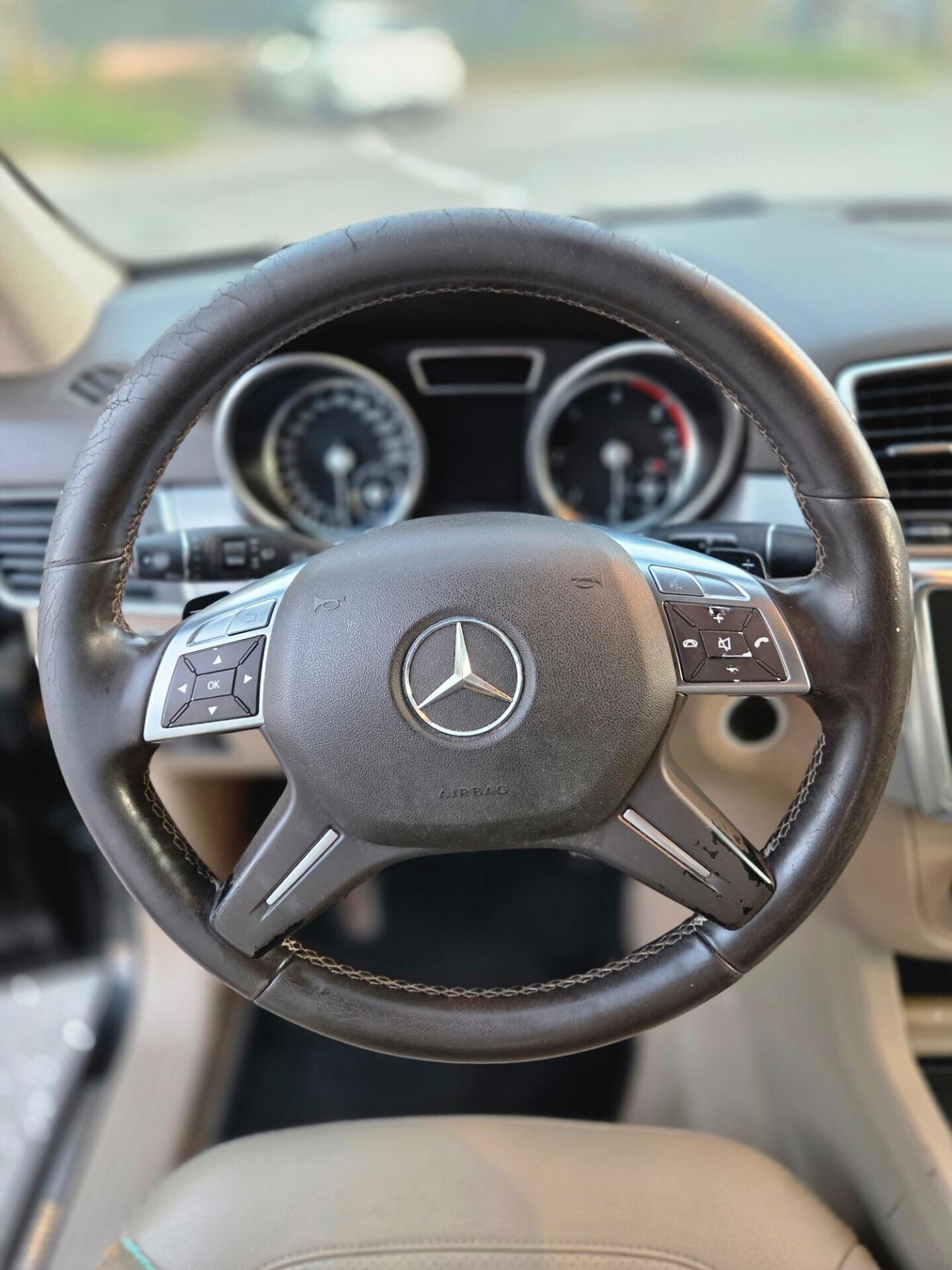 Mercedes-benz ML 250 BlueTEC 4Matic Sport