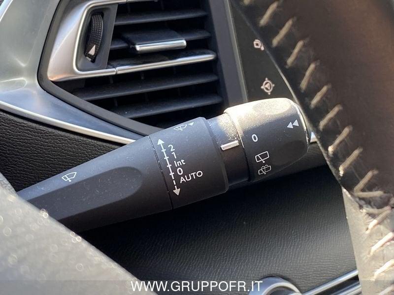 Peugeot 308 BlueHDi 120 S&S SW Allure