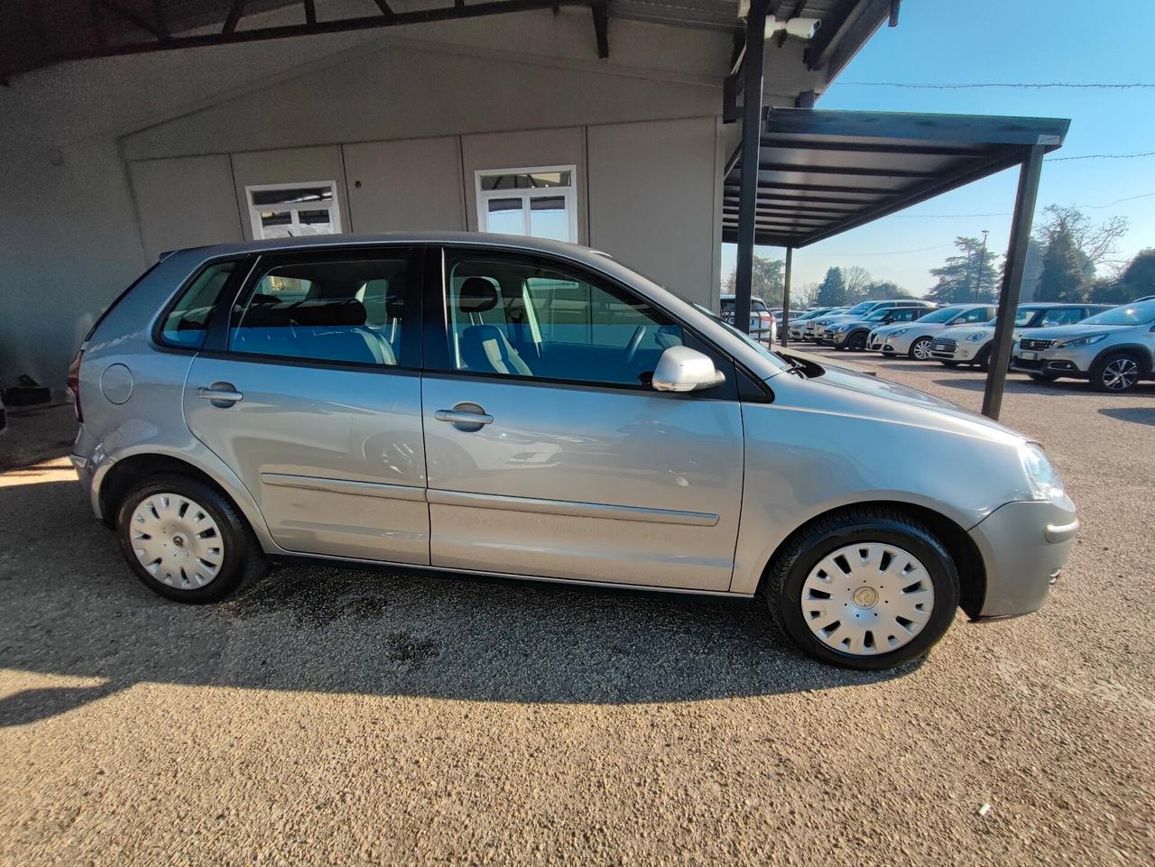 Volkswagen Polo 1.4/80CV 16V 5p. Comfort. BiFuel G