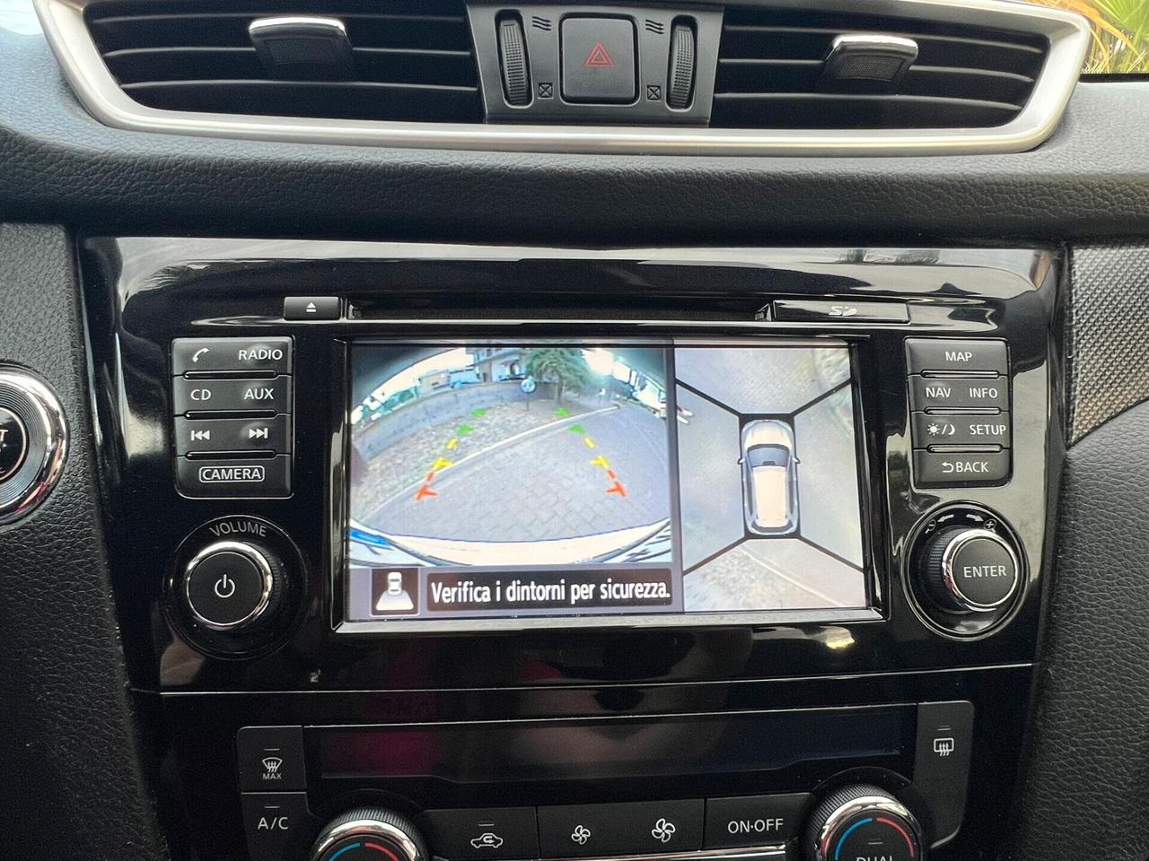 Nissan X-Trail 1.6 dCi 2WD Tekna