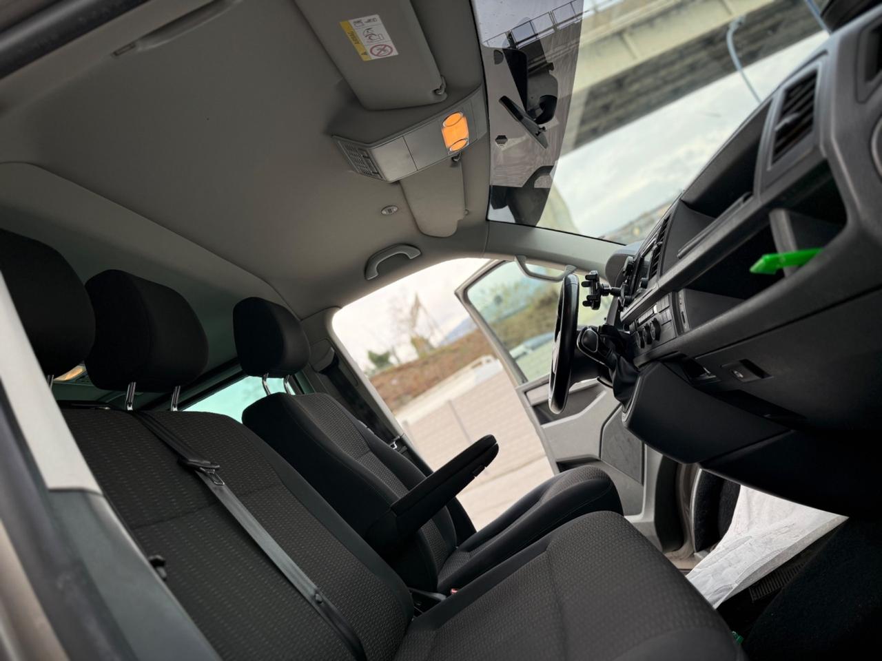 Volkswagen Caravelle 2.0 TDI 150CV DSG PL 9 POSTI