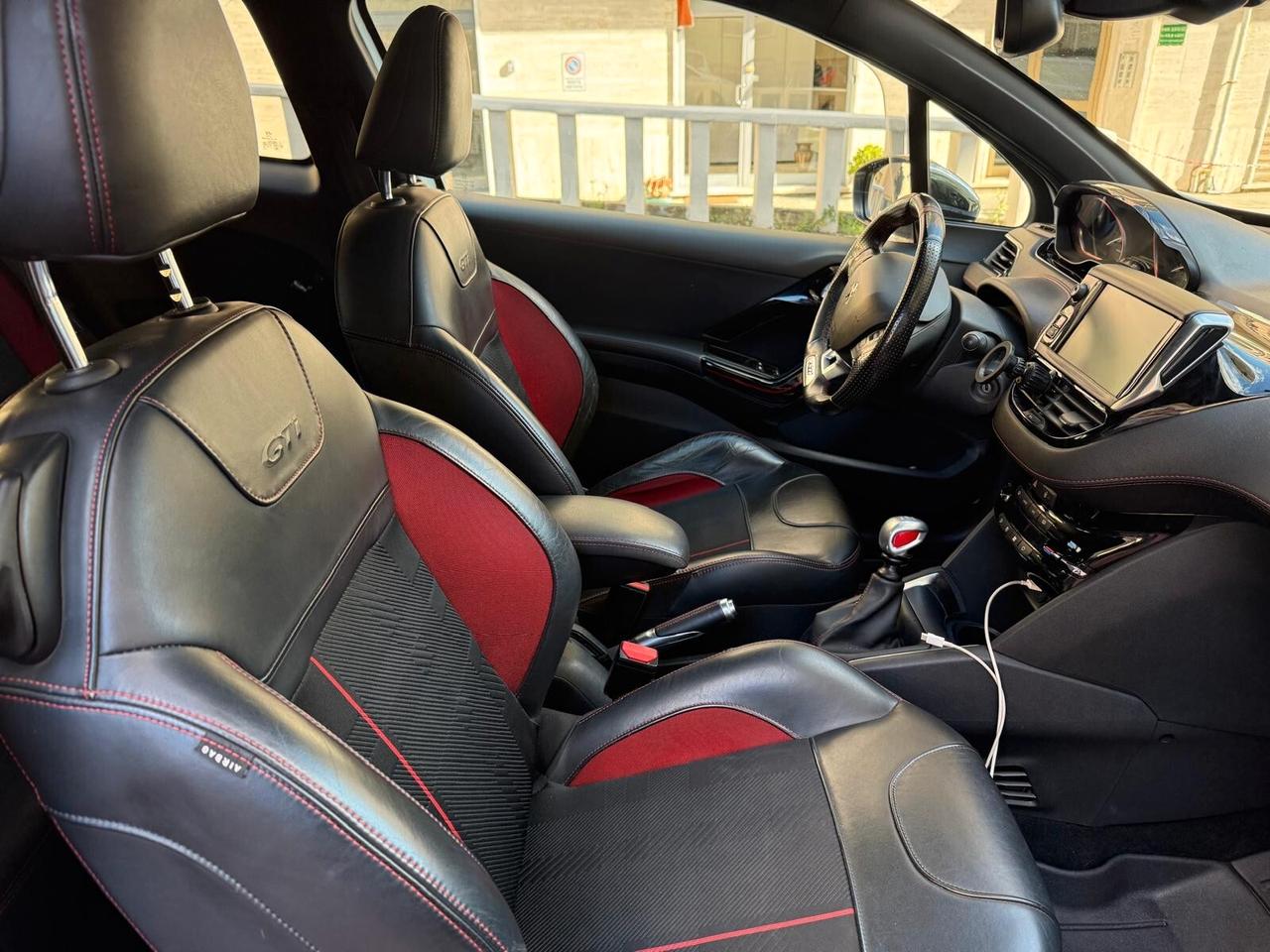 Peugeot 208 THP S&S 3 porte GTi by PS