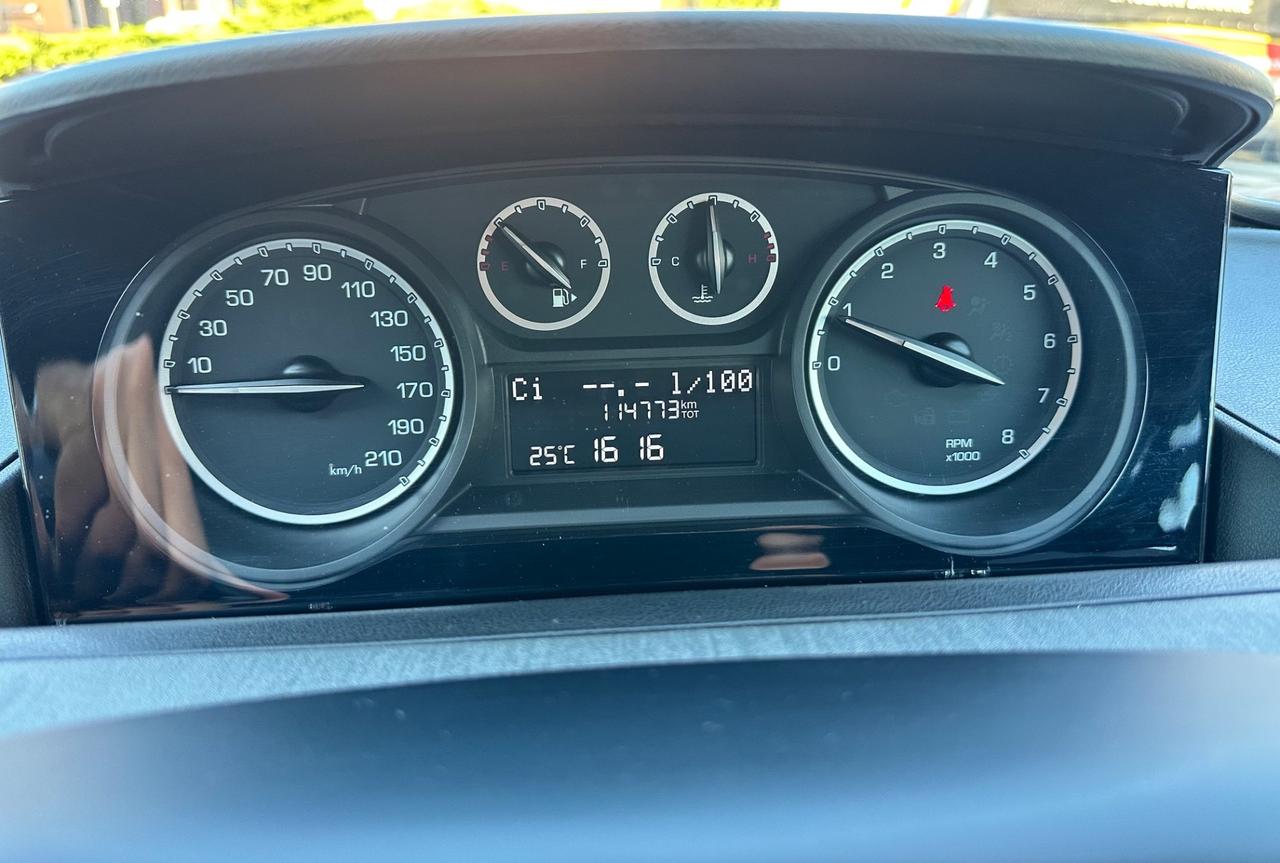 Lancia Ypsilon 1.2Bz 69Cv 5P - Uniproprietario