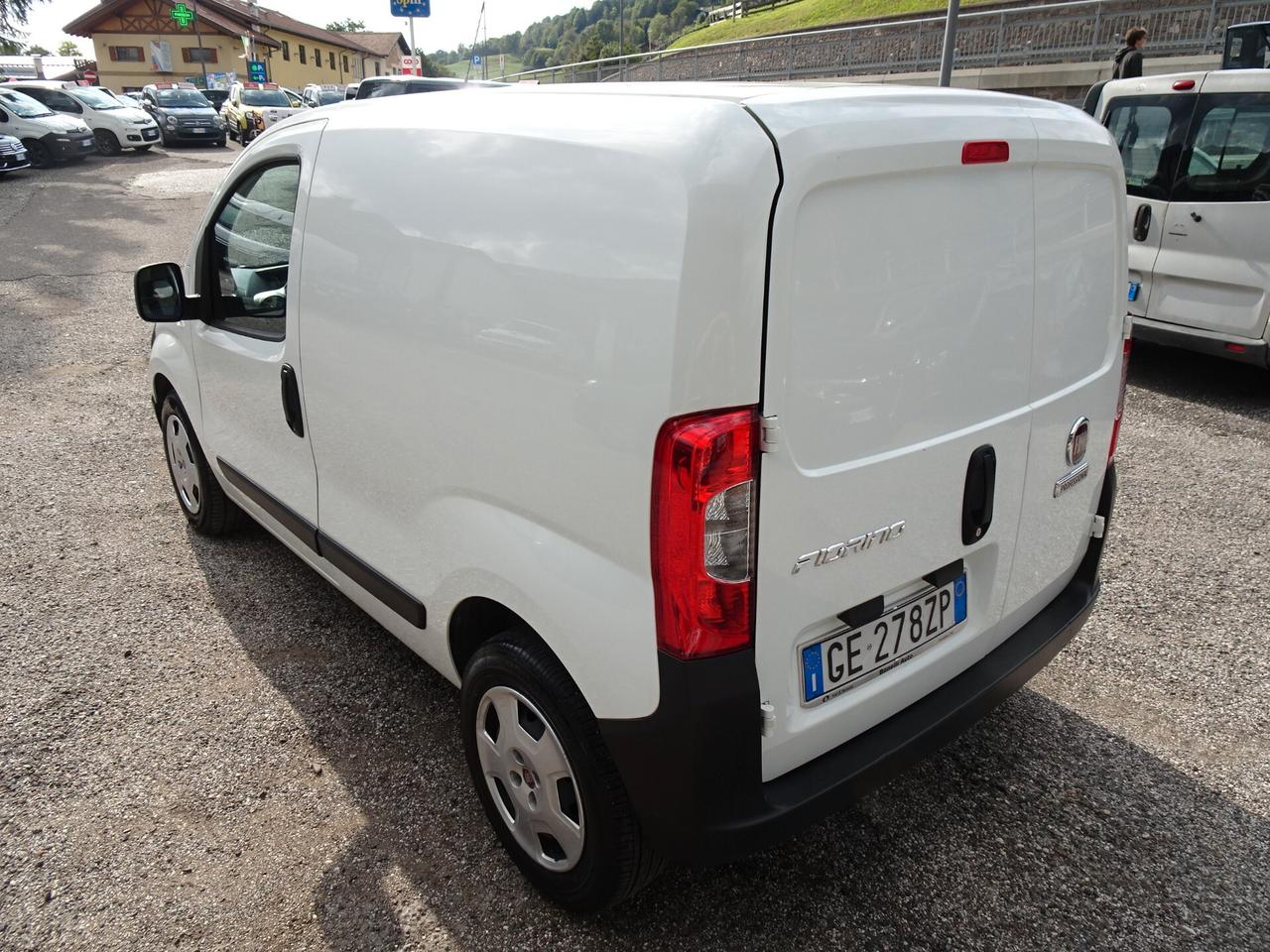Fiat Fiorino 1.3 MJT 95CV Cargo SX