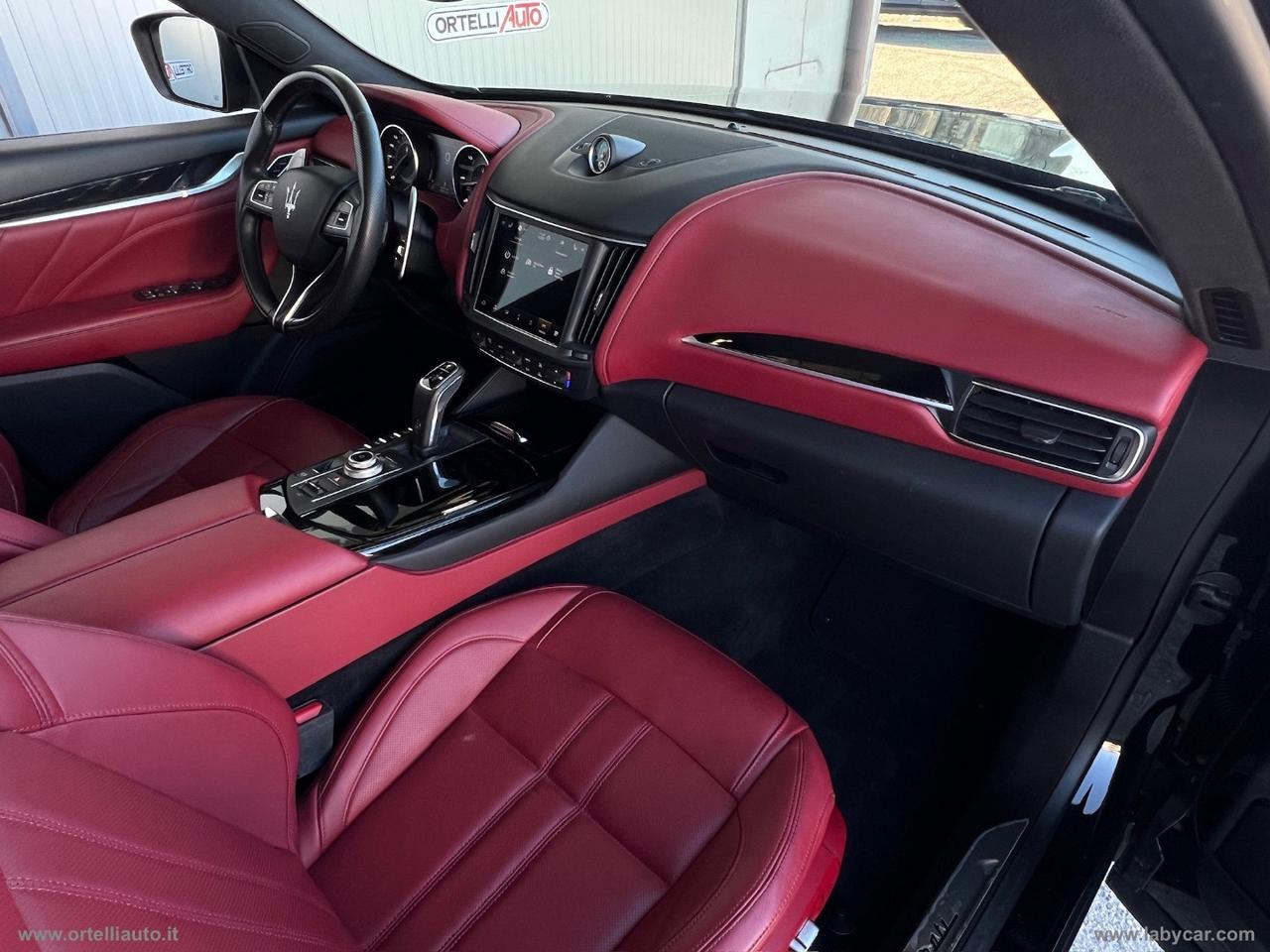 MASERATI Levante V6 Diesel AWD Gransport IVA DEDUCIBILE