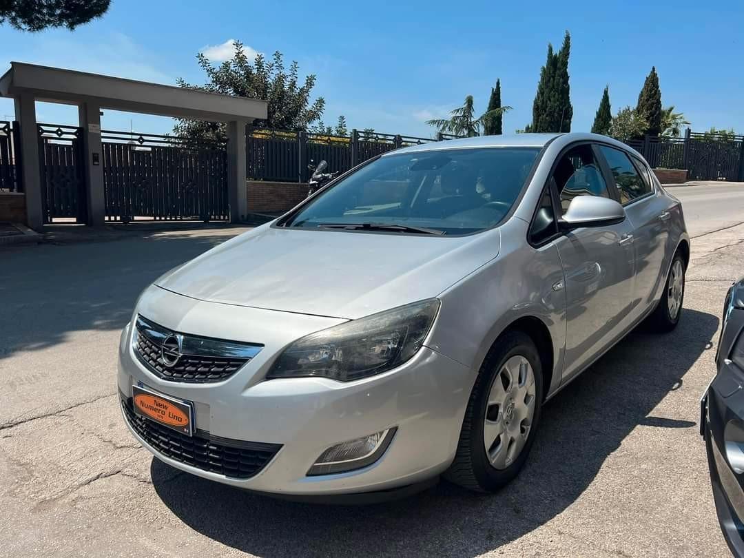 Opel astra 1.7 Cdti 110cv 5porte Elective 2011