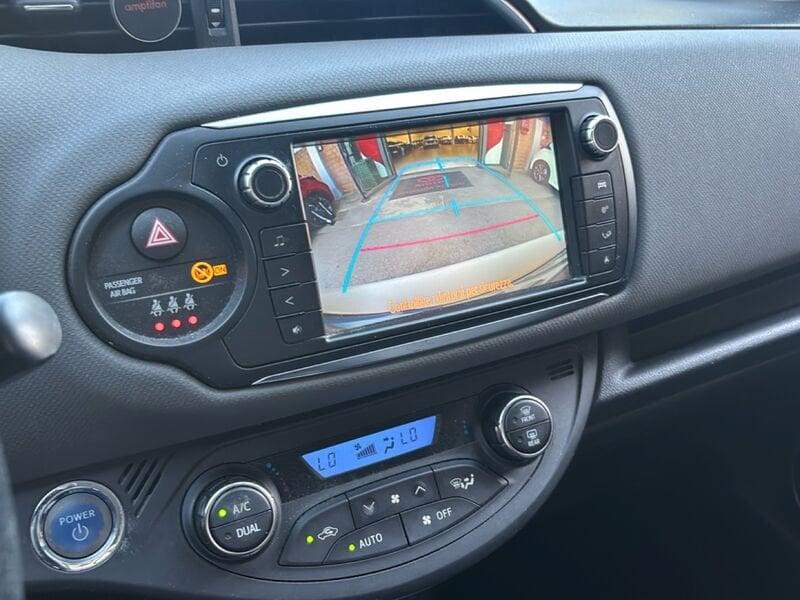 Toyota Yaris Yaris 5p 1.5h Cool