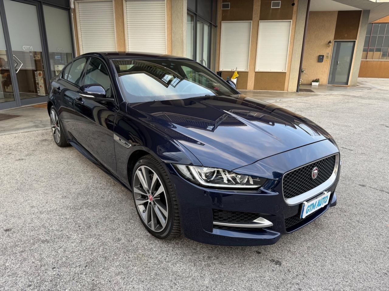 Jaguar XE 2.0 D Turbo aut. R-Sport - Unico Proprie