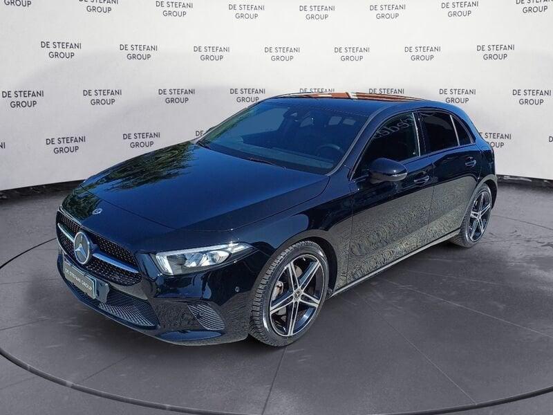 Mercedes-Benz Classe A A 180 d Automatic Sport NIGHT-EDITION