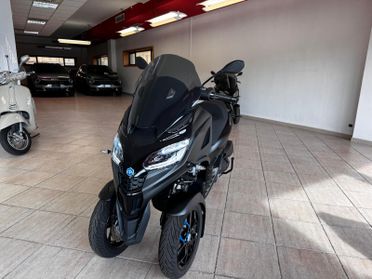 PIAGGIO MP3 310 HPE TRICICLO AZIENDALE