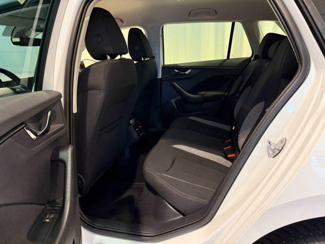 SKODA Kamiq 1.5 TSI DSG 130 Edition Black 17"Camera DAB+