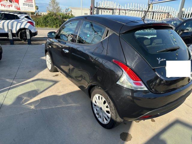 LANCIA Ypsilon 1.2 69 CV 5 porte Gold IMP. GPL