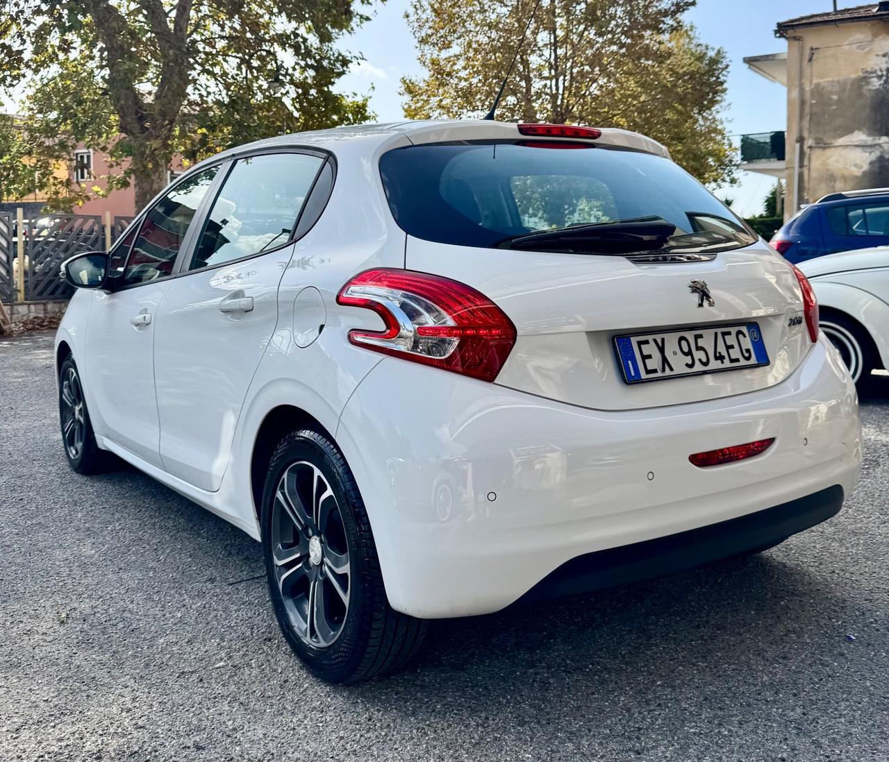 Peugeot 208 1.2 Active