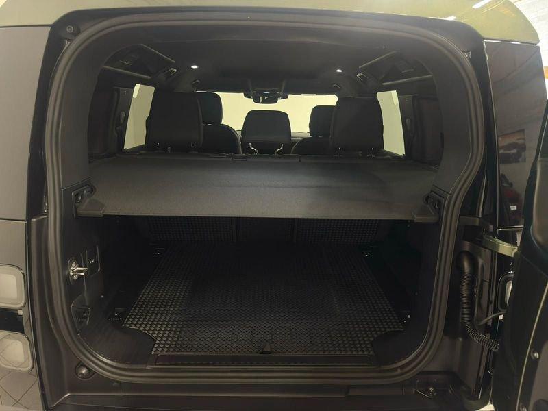 Land Rover Defender D200 AWD Auto 110 X-Dynamic SE