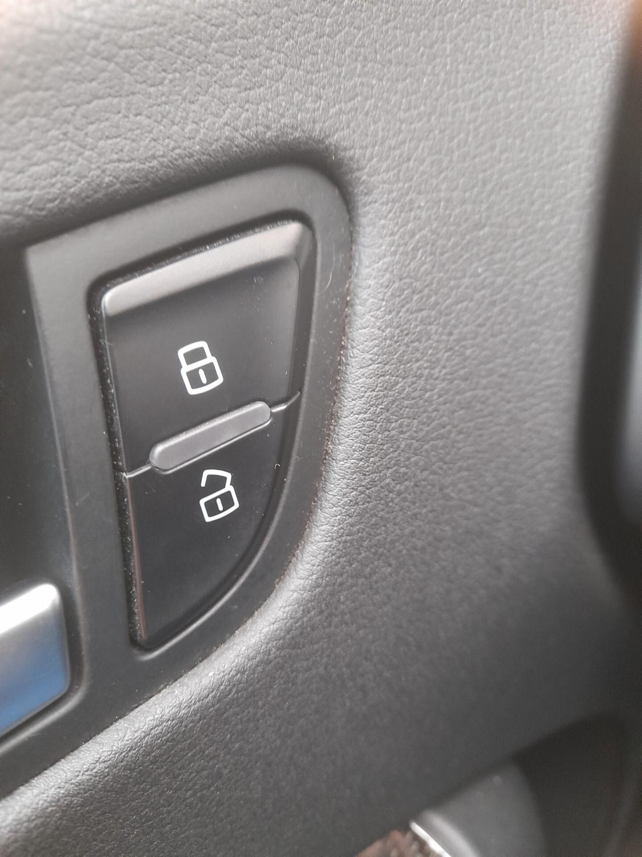 Audi A4 2.0 TDI 143CV Avant