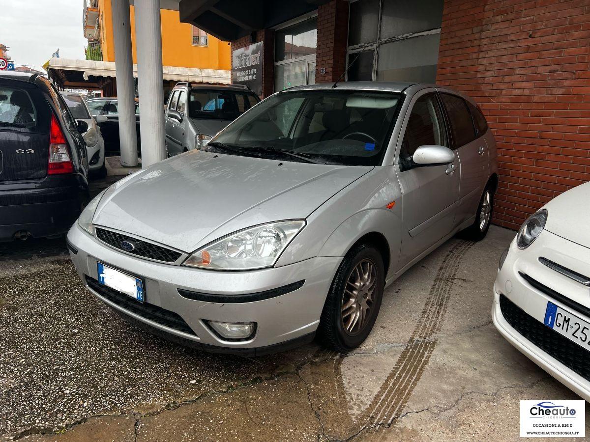FORD - Focus - 1.6i 16V 5p. Ambiente