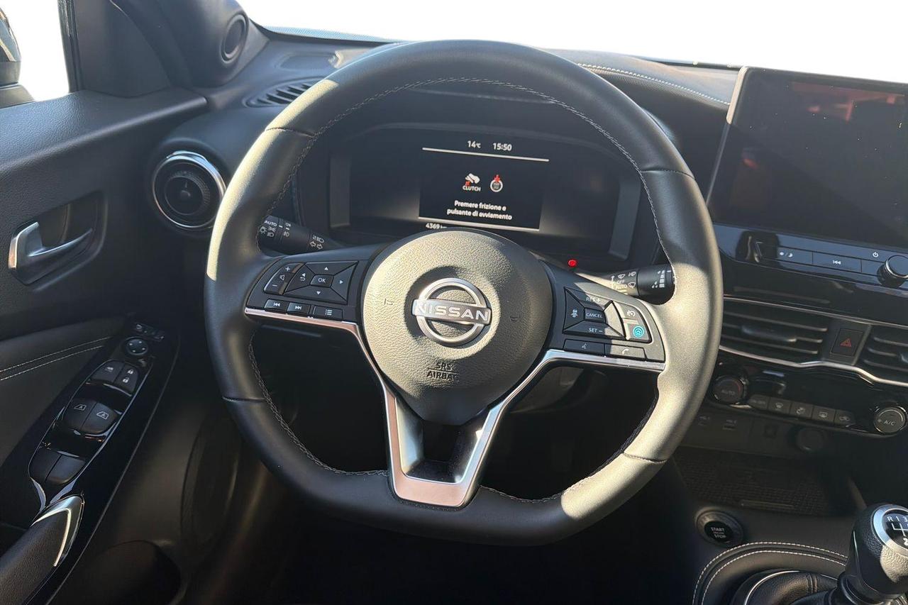 NISSAN JUKE TEKNA MT