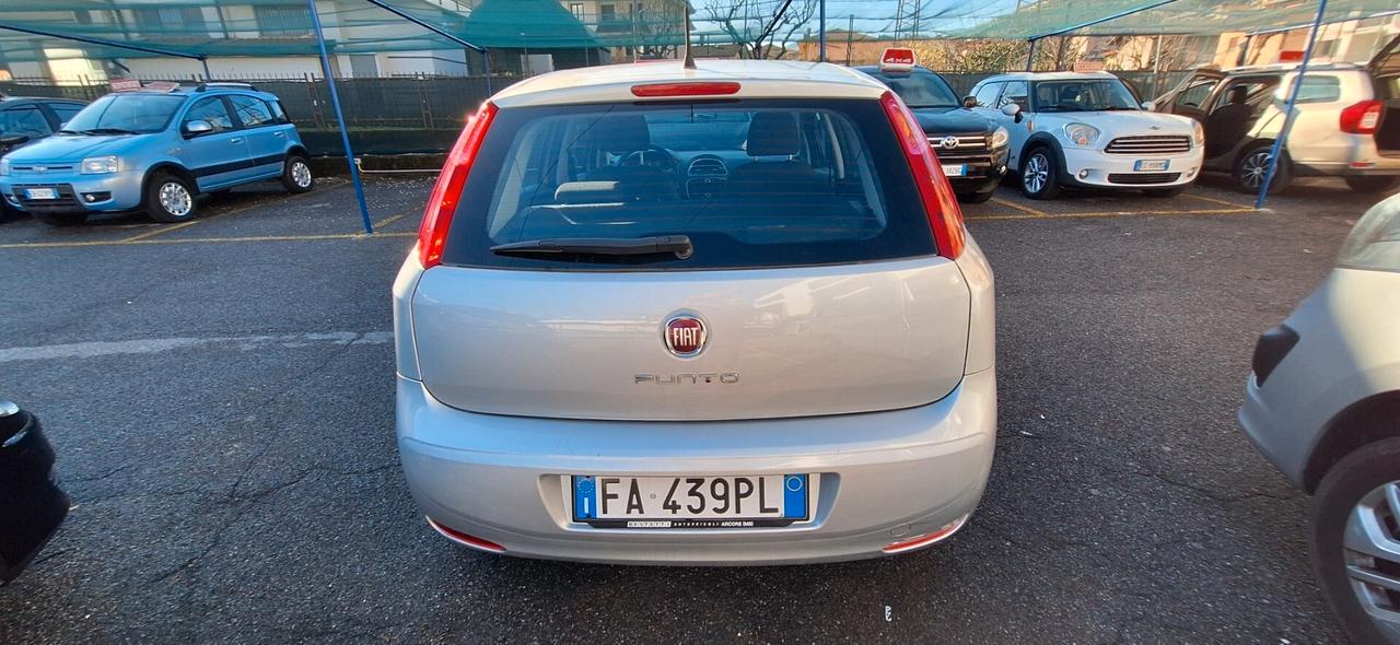 Fiat Punto 1.2 8V 5 porte Street