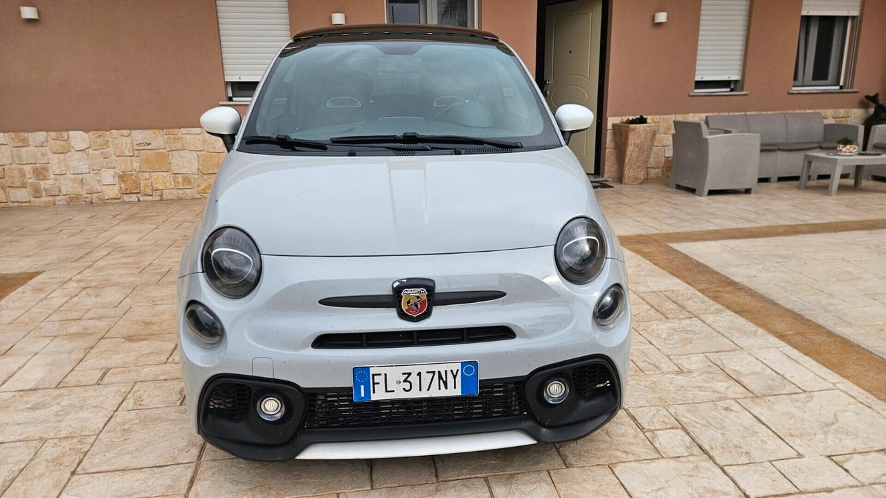 Abarth 595 1.4 Turbo T-Jet 145 CV
