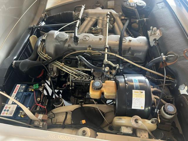 MERCEDES-BENZ SL 230 6 cilindri Hard Top ASI