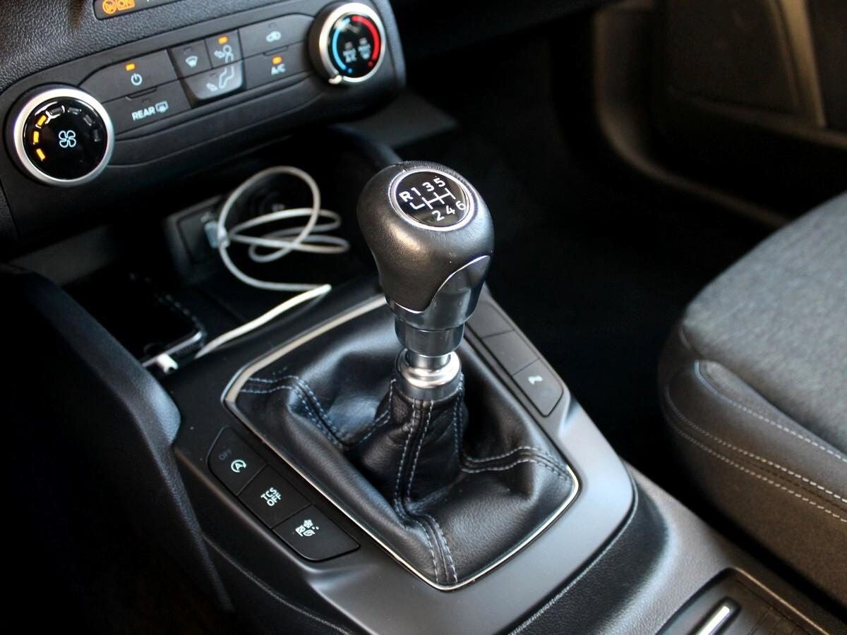 Ford Focus 1.5 EcoBlu 120Cv Navi Cam Apple & Android
