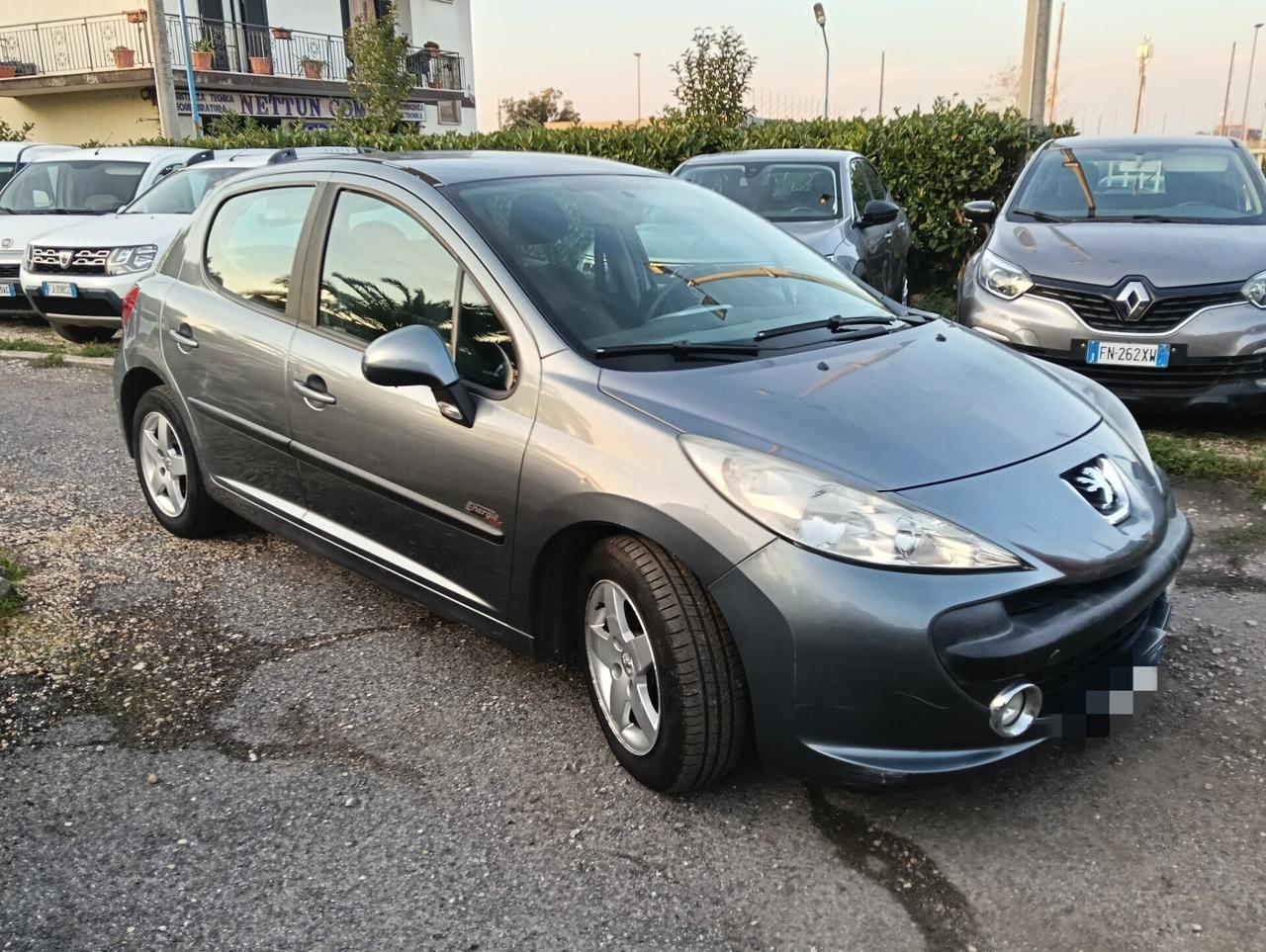 Peugeot 207 1.4 HDi 70CV 5p. X Line