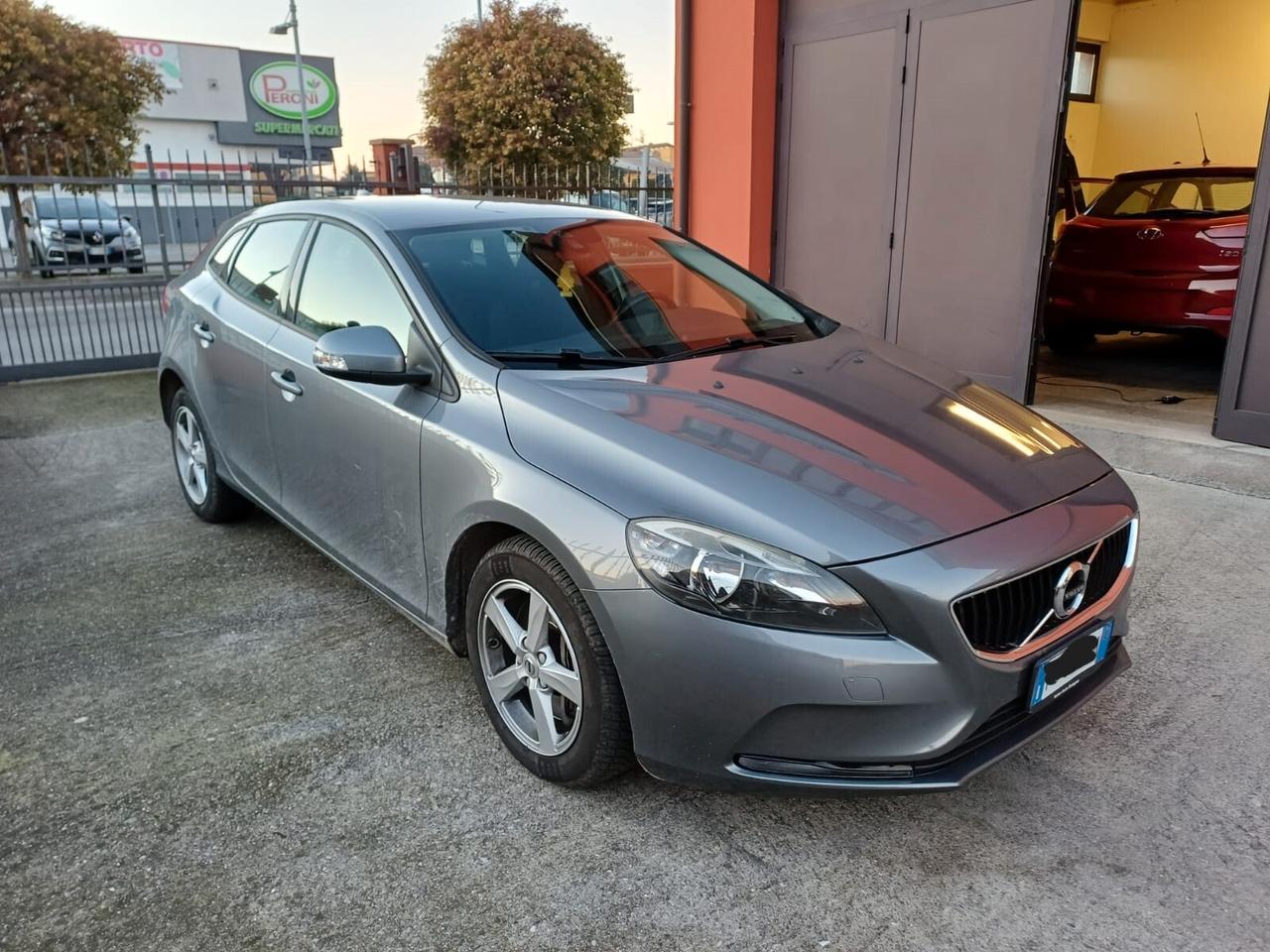 Volvo V40 D2 Geartronic Business 120 cv
