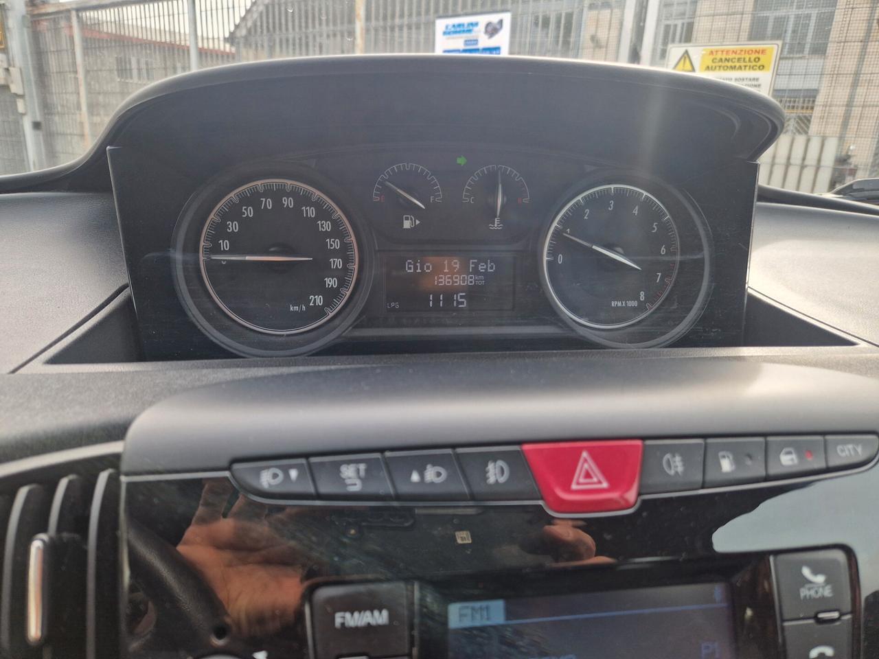 Lancia Ypsilon 1.2 69 CV 5 porte GPL Ecochic Platinum