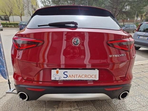 Alfa romeo stelvio 2.2 turbo diesel 180CV AT8