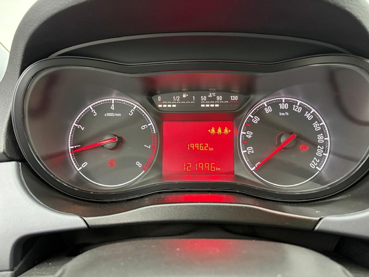 Opel Corsa 1.4 90CV GPL Tech 5 porte Innovation