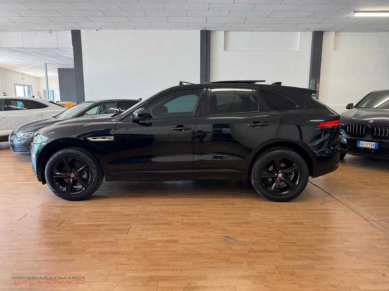 Jaguar F-Pace 2.0 D 240CV R-Sport 2018