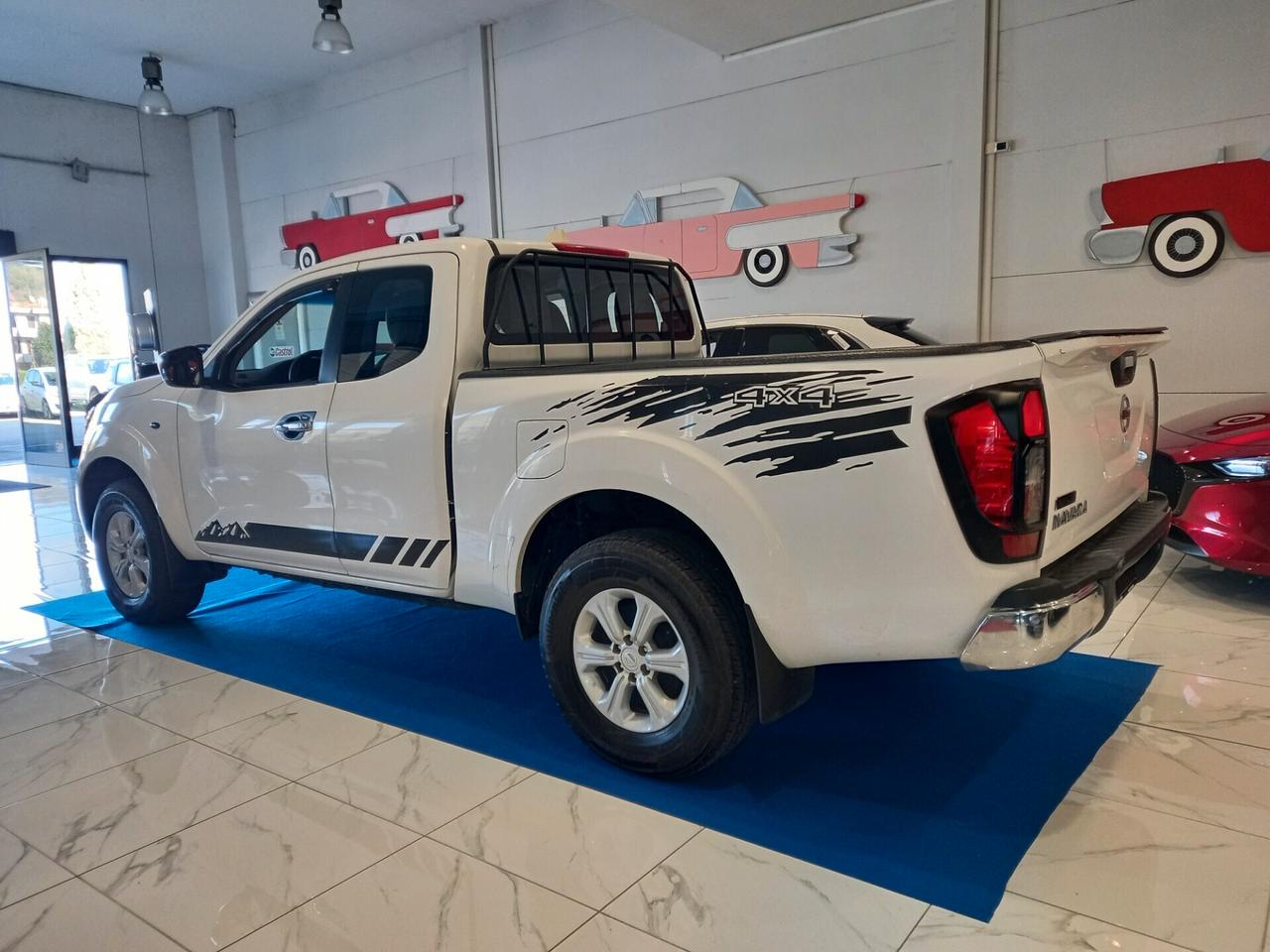 Nissan Navara 2.3 dCi 4WD King Cab Acenta