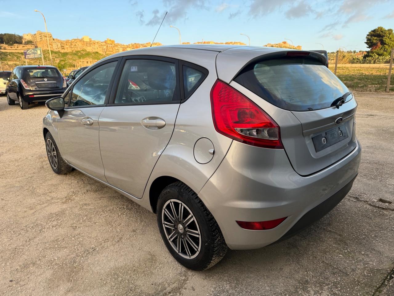 Ford Fiesta 1.6 TDCi 95 CV 5p. Titanium