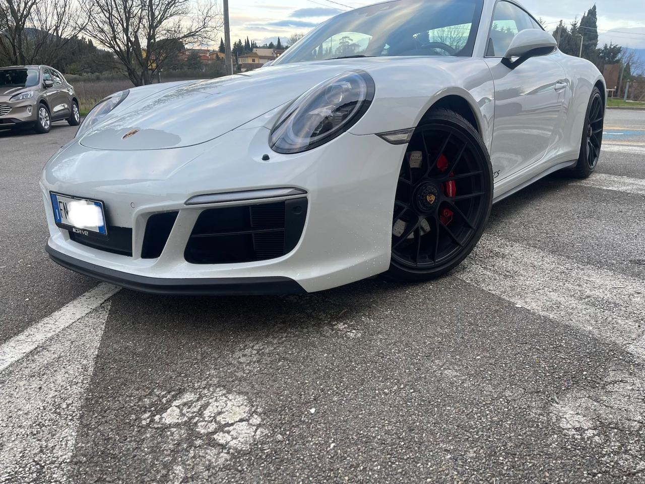 Porsche 911 Carrera 4S
