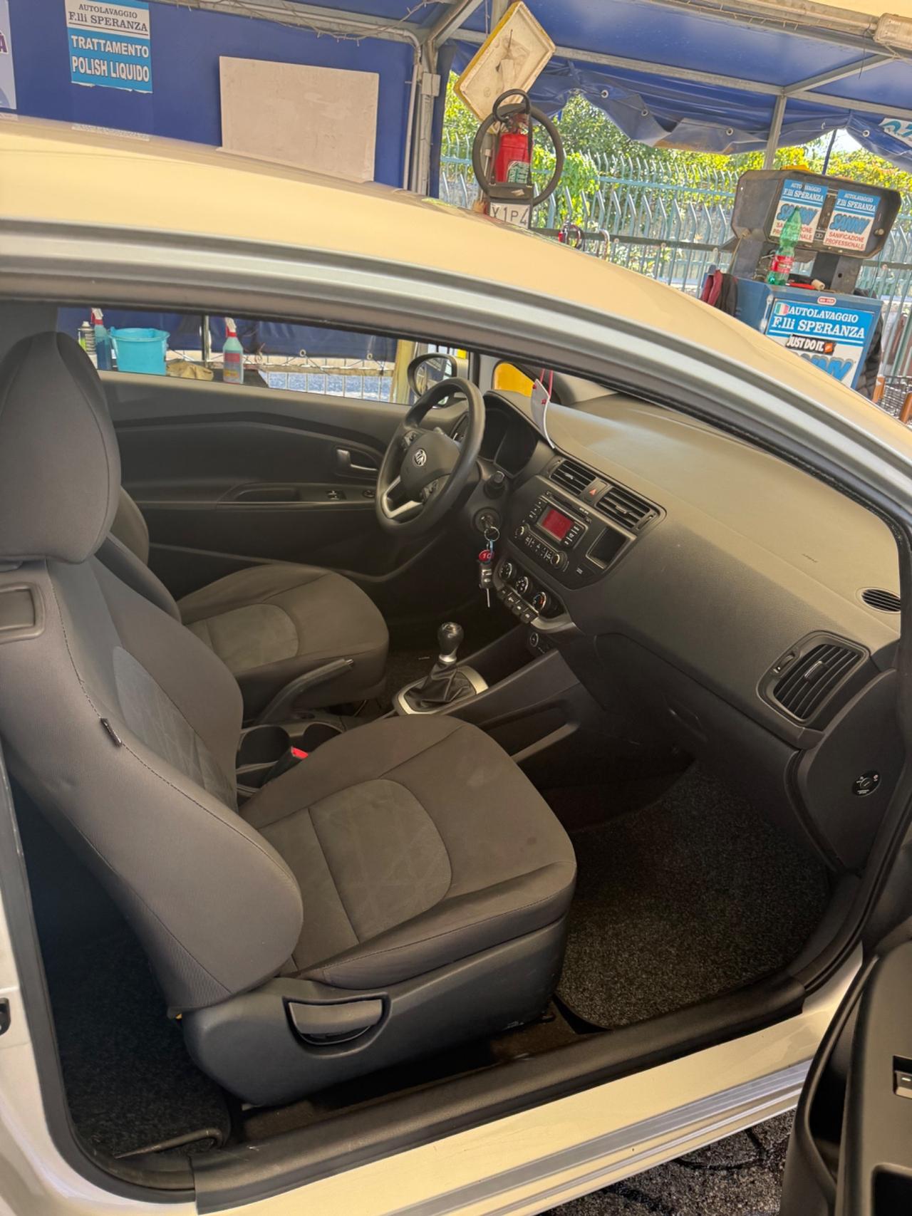 Kia Rio 1.2 CVVT 3p. GPL Active