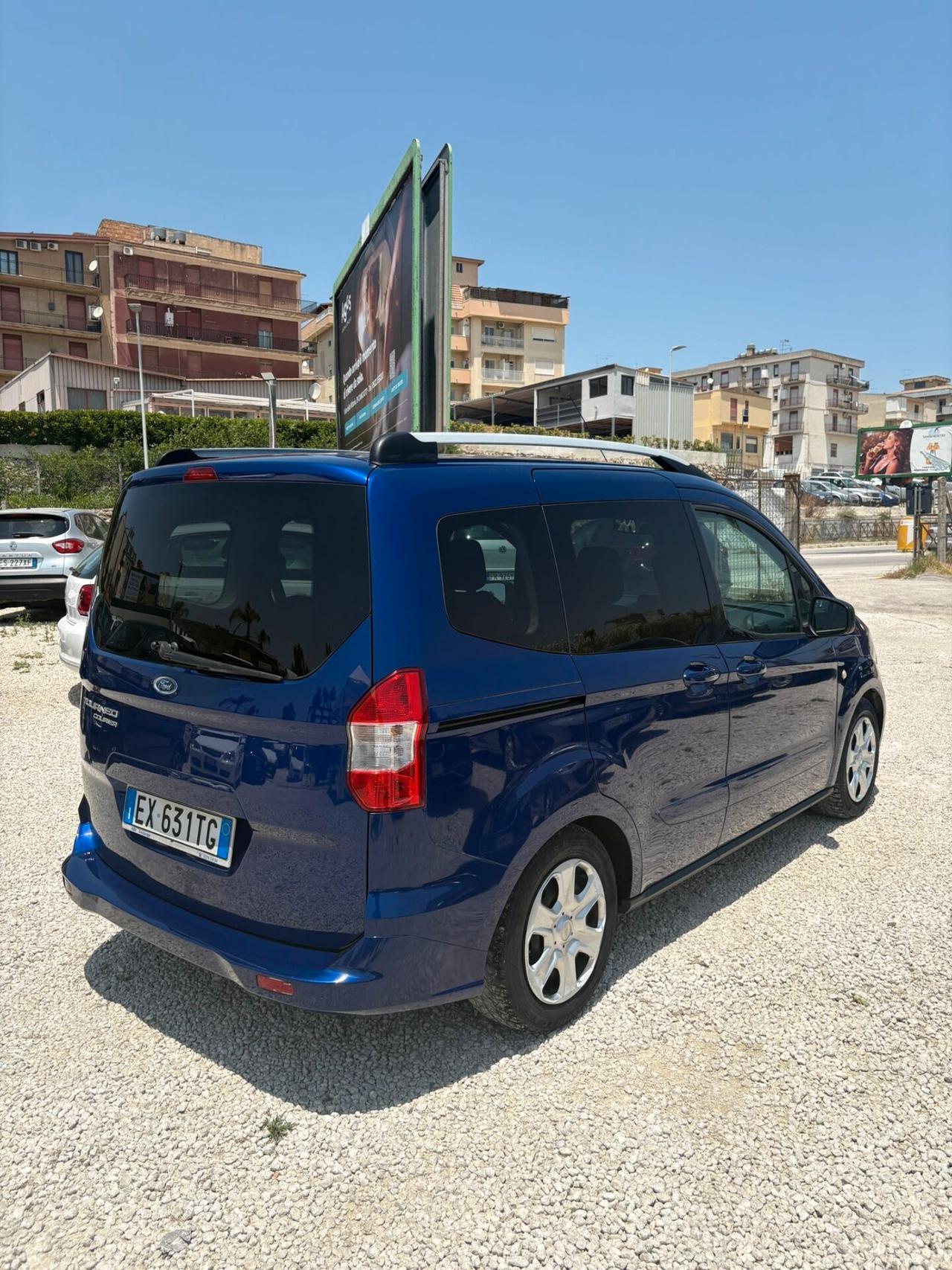 Ford Tourneo Courier Tourneo Courier 1.6 TDCI 95 CV Plus