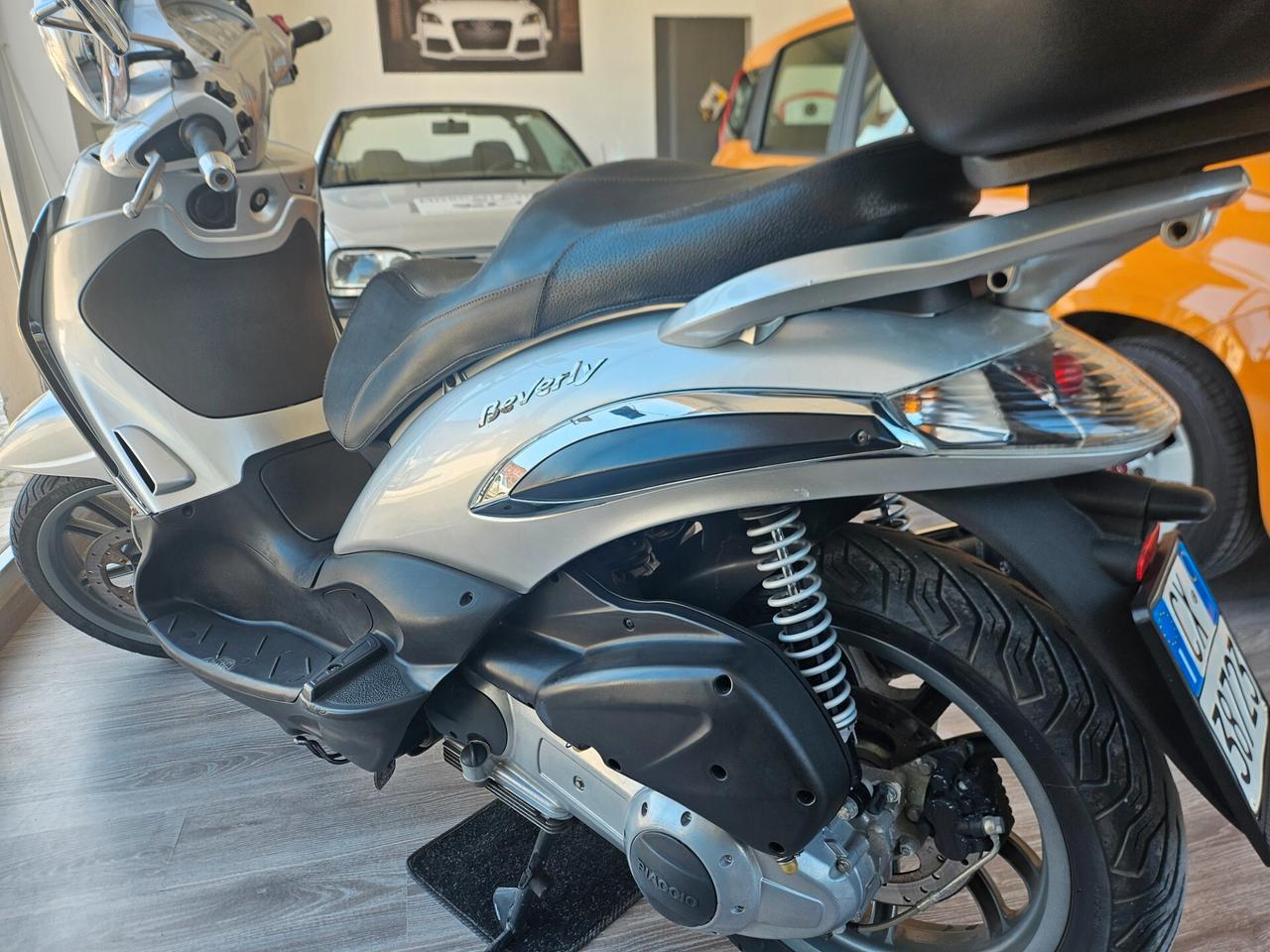 Piaggio Beverly 250